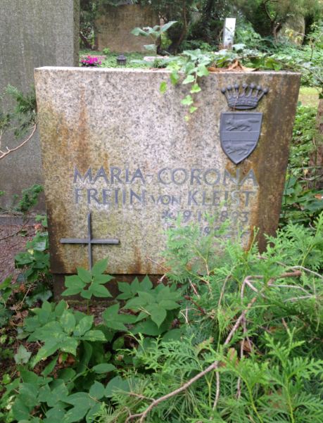 Grabstein Maria-Corona Freiin von Kleist, Waldfriedhof Dahlem, Berlin