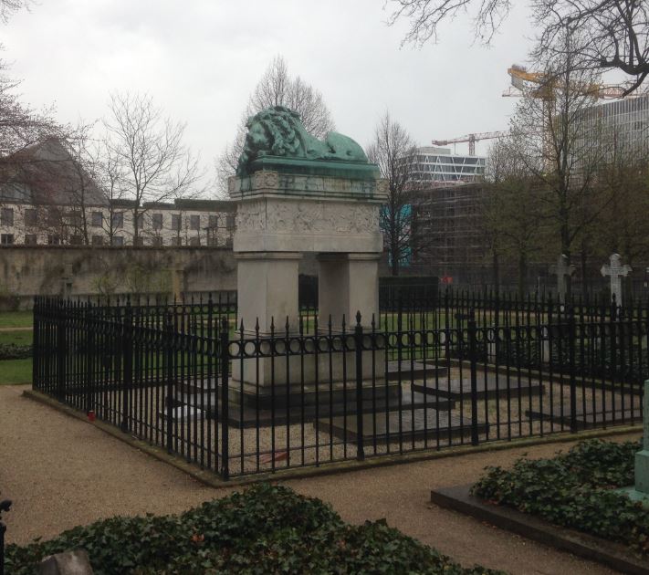 Grabstein Friedrich Graf zu Dohna, Invalidenfriedhof Berlin, Deutschland