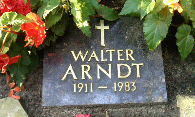 Grabstein Walter Arndt, Parkfriedhof Lichterfelde, Berlin