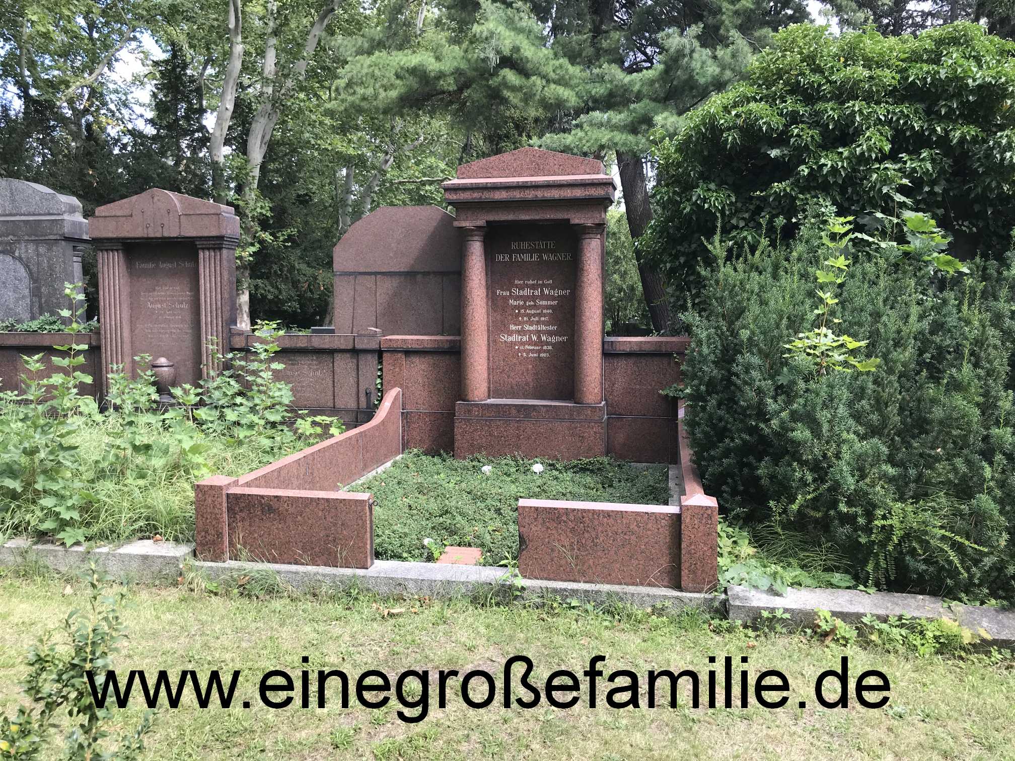 Grabstein Marie Wagner, geb. Sommer, Friedhof der St. Thomas Gemeine, Berlin-Neukölln