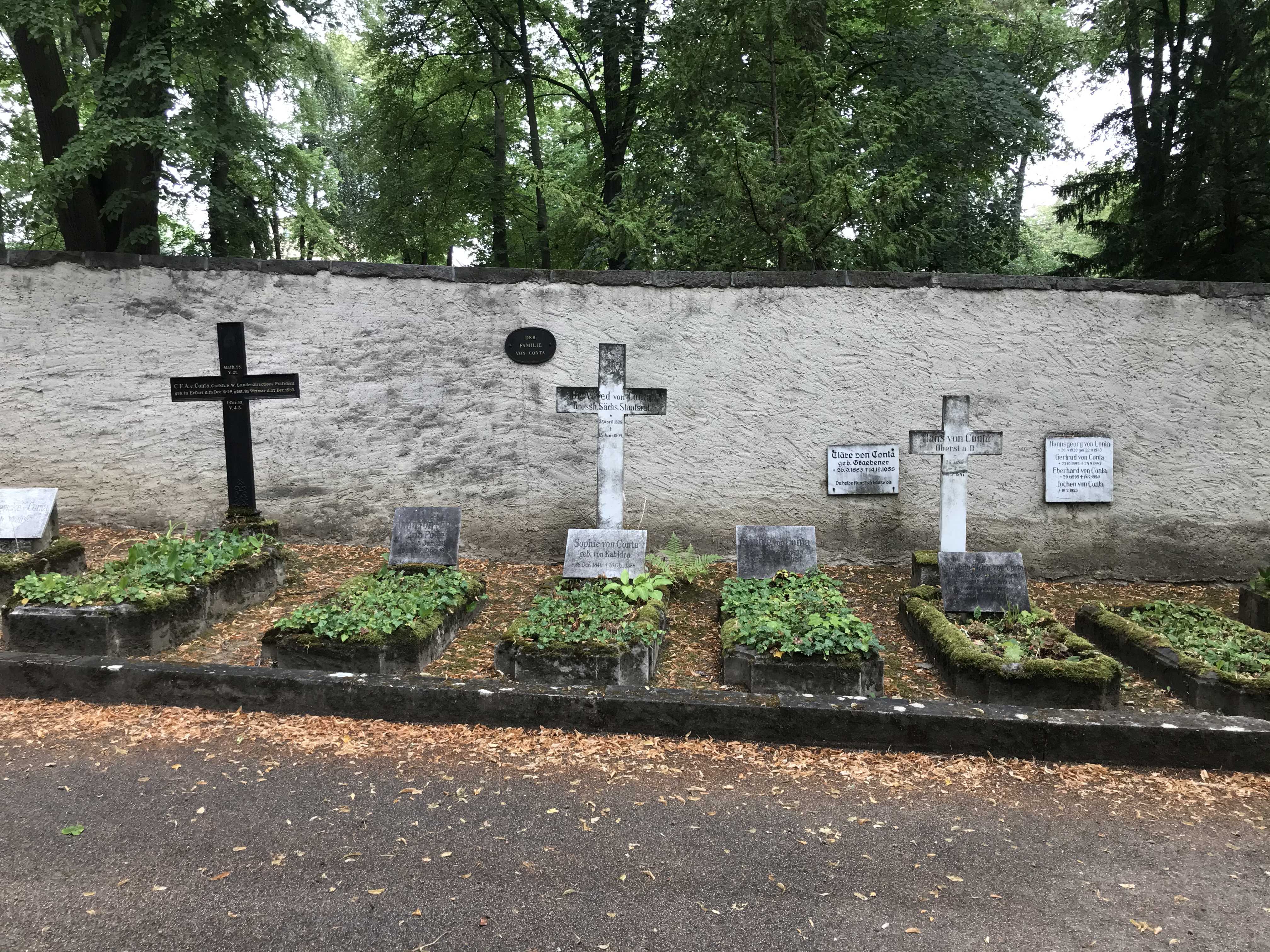 Grabstein Cläre von Conta, geb. Graebener, Hauptfriedhof Weimar, Thüringen, Deutschland